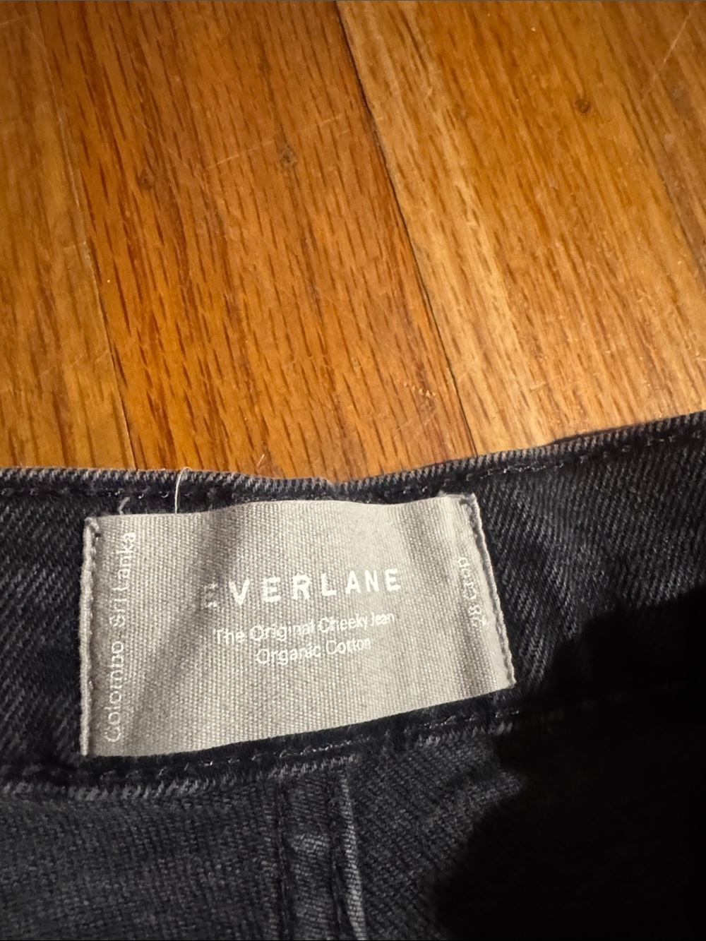 Women black everlane Jeans - perfect for fall!